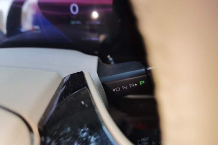 Used Baojun KiWi EV 2023 Smart Luxury Edition Ternary Lithium Gear Lever