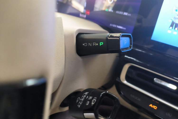 Used Baojun KiWi EV 2023 DJI Edition Lithium Iron Phosphate Gear Lever