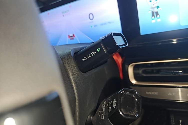 Used Baojun KiWi EV 2023 Smart Luxury Edition Ternary Lithium Gear Lever