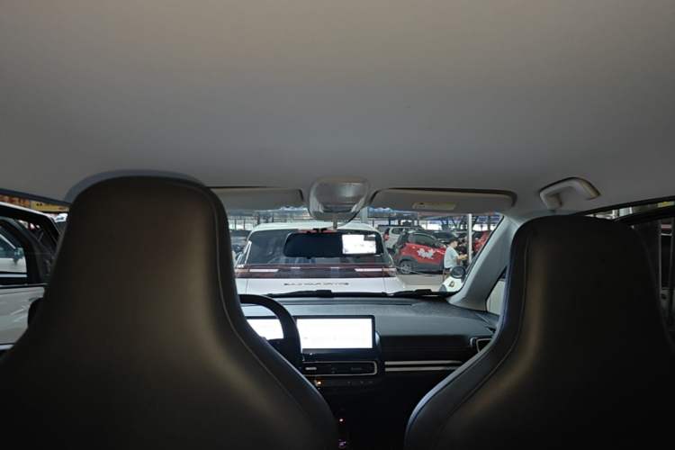 Used Baojun KiWi EV 2023 Smart Luxury Edition Ternary Lithium Headliner