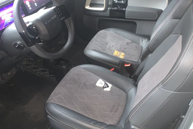 Used Baojun KiWi EV 2023 Smart Luxury Edition Ternary Lithium Interior 1