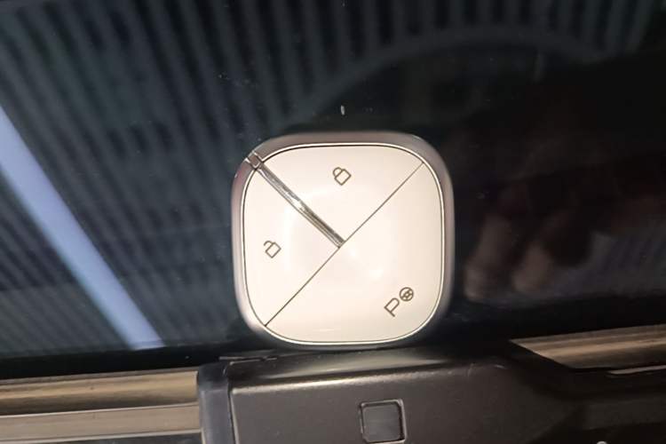 Used Baojun KiWi EV 2023 DJI Edition Lithium Iron Phosphate Interior 1