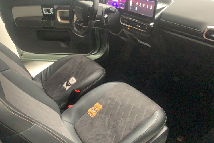 Used Baojun KiWi EV 2023 Smart Luxury Edition Ternary Lithium Interior 2