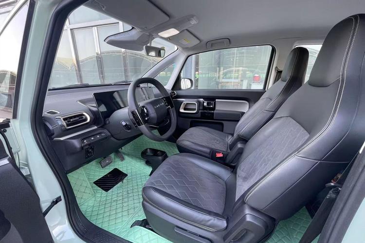 Used Baojun KiWi EV 2023 DJI Edition Lithium Iron Phosphate Interior 2