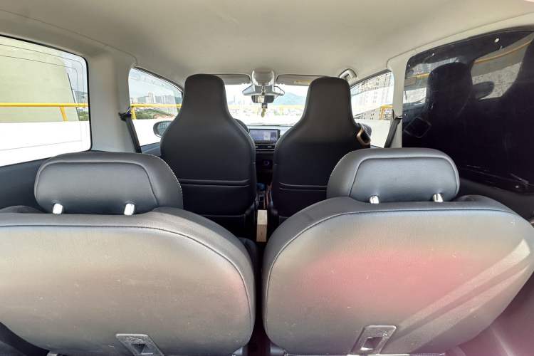 Used Baojun KiWi EV 2023 DJI Edition Lithium Iron Phosphate Interior 9