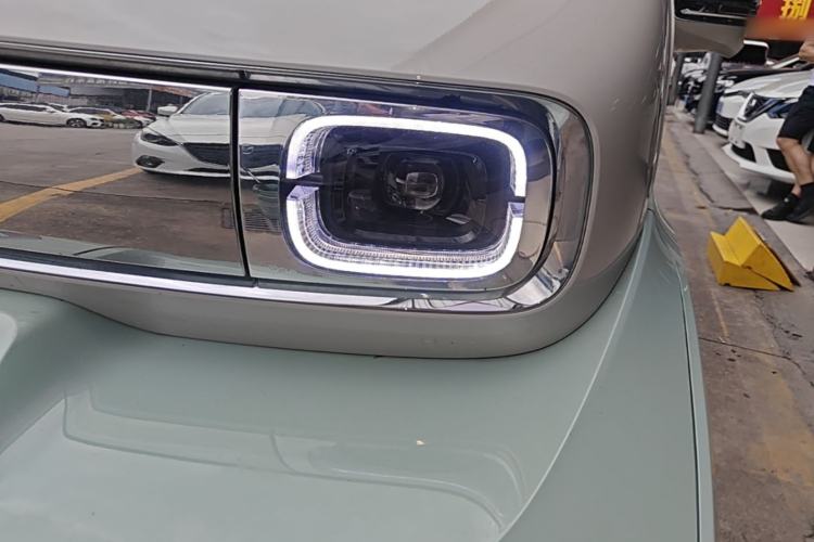 Used Baojun KiWi EV 2023 DJI Edition Lithium Iron Phosphate Left Front Headlight