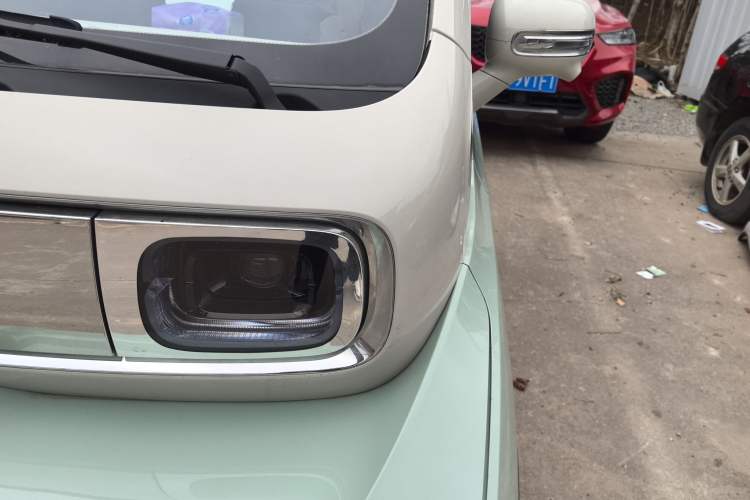 Used Baojun KiWi EV 2023 Smart Luxury Edition Ternary Lithium Left Front Headlight