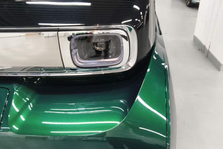 Used Baojun KiWi EV 2023 Smart Luxury Edition Lithium Iron Phosphate Left Front Headlight