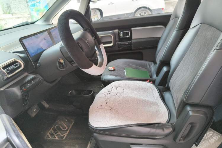 Used Baojun KiWi EV 2023 Smart Luxury Edition Ternary Lithium Left Front Seat