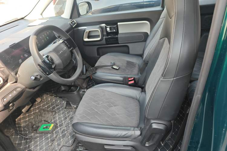 Used Baojun KiWi EV 2023 DJI Edition Lithium Iron Phosphate Left Front Seat