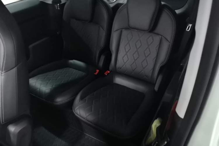 Used Baojun KiWi EV 2023 DJI Edition Lithium Iron Phosphate Left Rear Seat