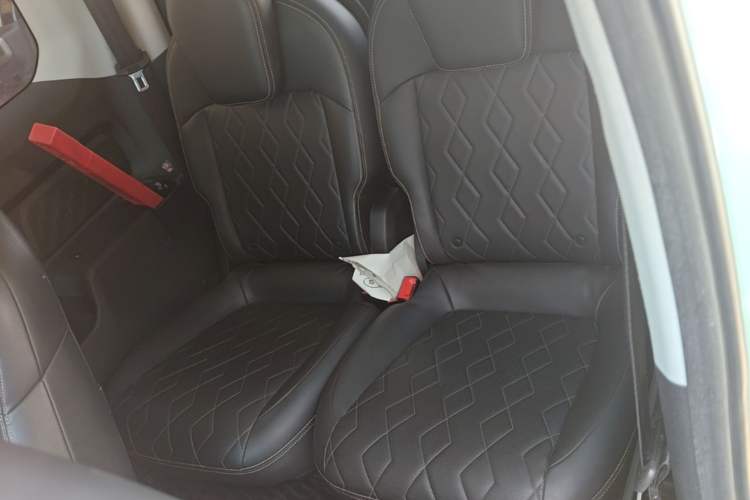 Used Baojun KiWi EV 2023 Smart Trend Edition Ternary Lithium Left Rear Seat
