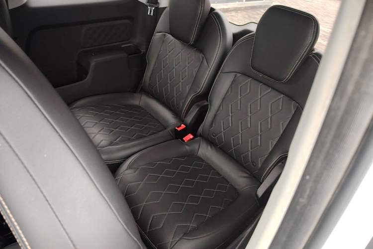 Used Baojun KiWi EV 2023 Smart Trend Edition Ternary Lithium Left Rear Seat