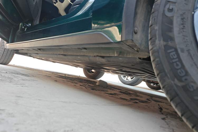 Used Baojun KiWi EV 2023 DJI Edition Lithium Iron Phosphate Left Side Sill