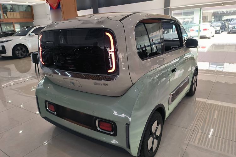 Used Baojun KiWi EV 2023 Smart Luxury Edition Ternary Lithium Rear Right 45 Deg