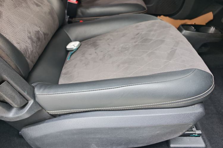 Used Baojun KiWi EV 2023 DJI Edition Lithium Iron Phosphate Right Front Seat