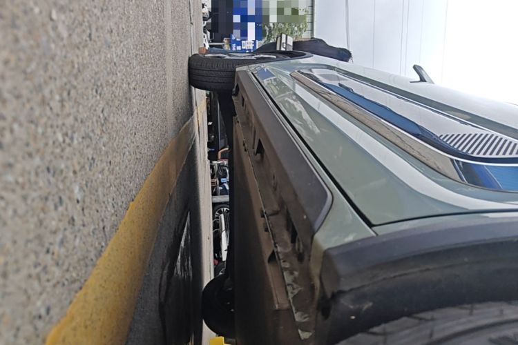 Used Baojun KiWi EV 2023 DJI Edition Lithium Iron Phosphate Right Side Sill