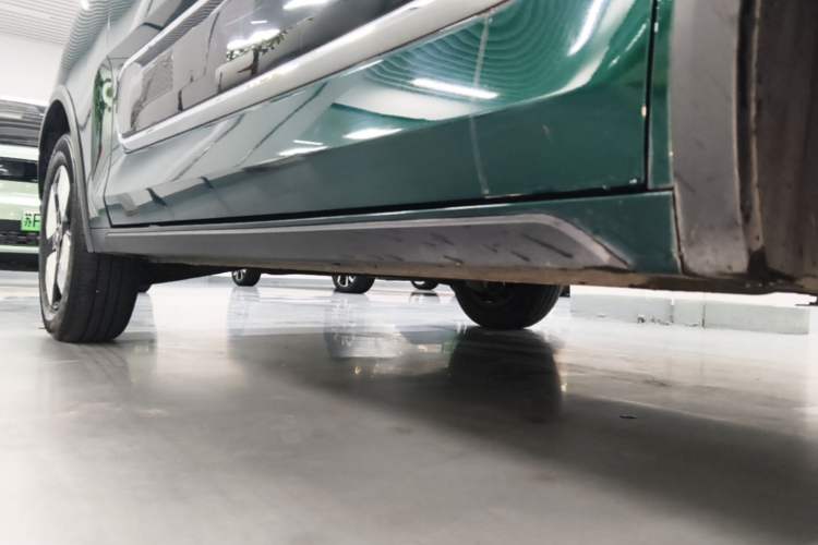 Used Baojun KiWi EV 2023 Smart Luxury Edition Lithium Iron Phosphate Right Side Sill