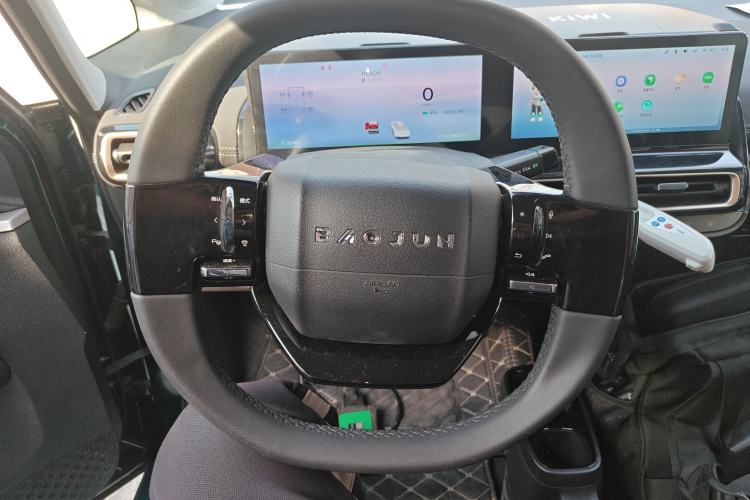 Used Baojun KiWi EV 2023 DJI Edition Lithium Iron Phosphate Steering Wheel