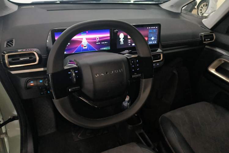 Used Baojun KiWi EV 2023 Smart Luxury Edition Ternary Lithium Steering Wheel