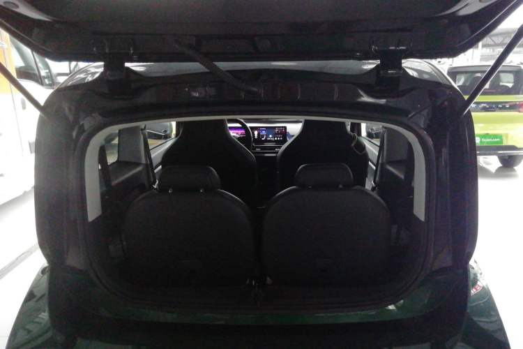 Used Baojun KiWi EV 2023 Smart Trend Edition Ternary Lithium Trunk