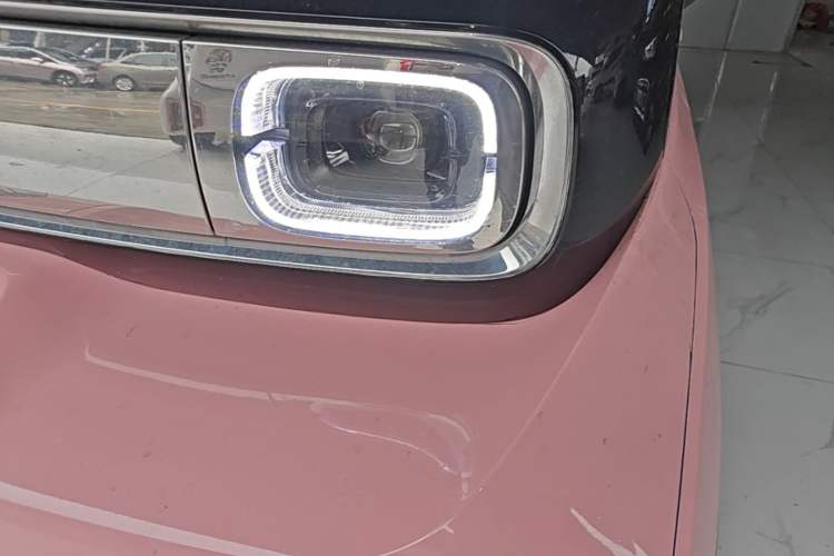 Used Baojun KiWi EV 2023 Smart Luxury Edition Lithium Iron Phosphate Left Front Headlight