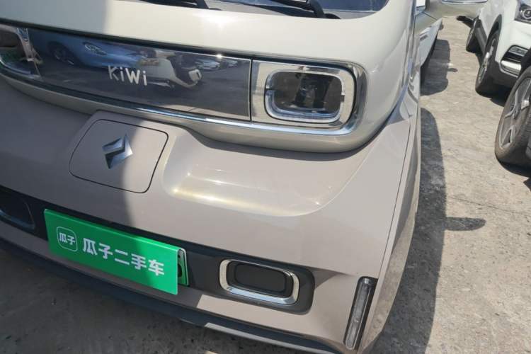 Used Baojun KiWi EV 2023 Smart Luxury Edition Lithium Iron Phosphate Left Front Headlight