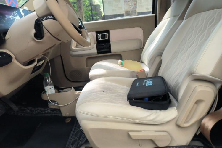 Used Baojun KiWi EV 2023 DJI Edition Lithium Iron Phosphate Left Front Seat