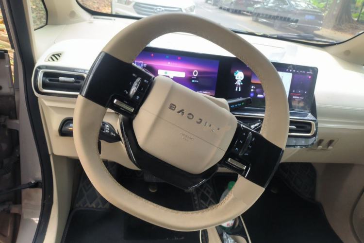 Used Baojun KiWi EV 2023 DJI Edition Lithium Iron Phosphate Steering Wheel
