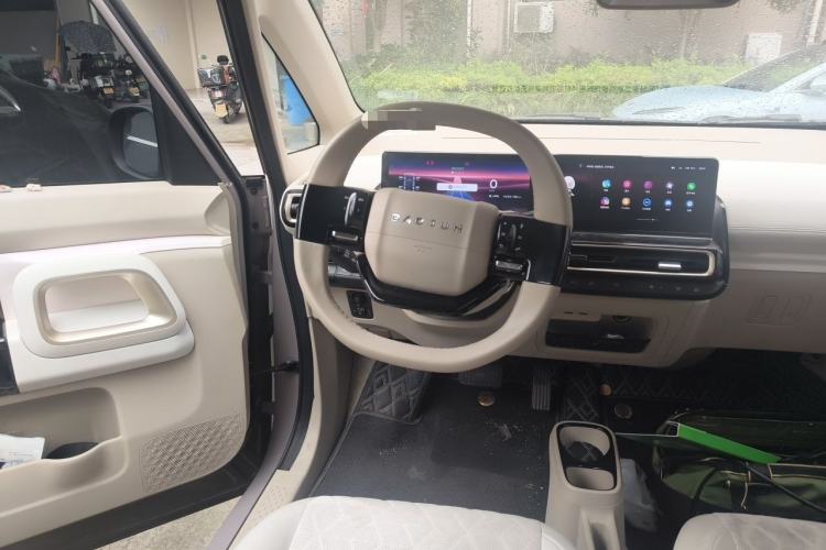 Used Baojun KiWi EV 2023 Smart Luxury Edition Ternary Lithium Steering Wheel