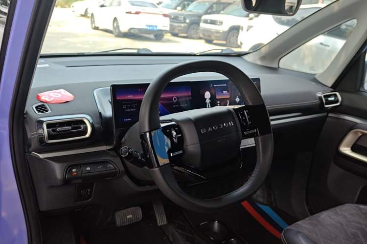 Used Baojun KiWi EV 2023 Smart Trend Edition Ternary Lithium Center Console