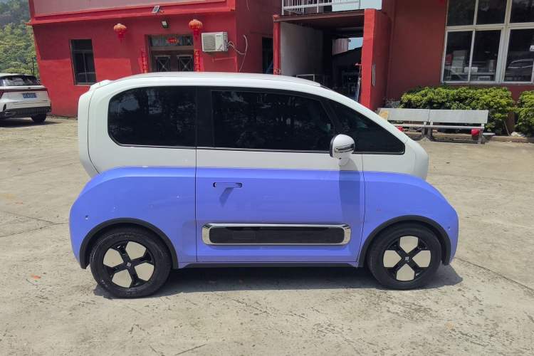 Used Baojun KiWi EV 2023 DJI Edition Lithium Iron Phosphate Exterior 2