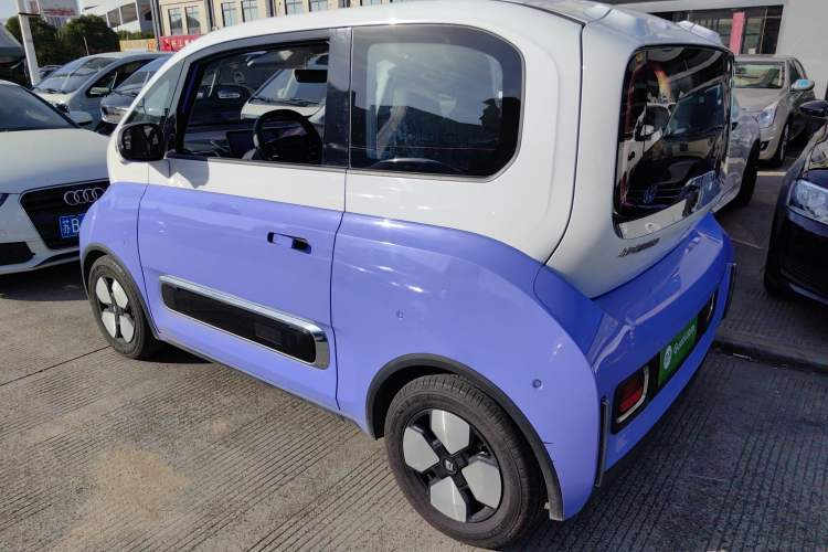 Used Baojun KiWi EV 2023 DJI Edition Lithium Iron Phosphate Exterior 5