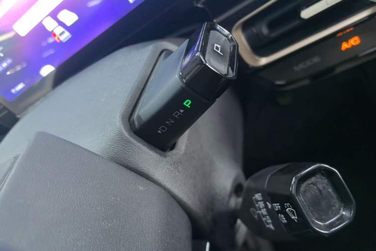 Used Baojun KiWi EV 2023 DJI Edition Lithium Iron Phosphate Gear Lever
