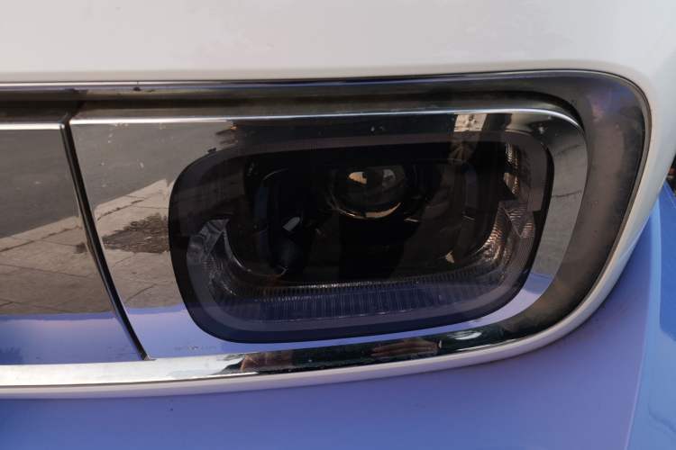 Used Baojun KiWi EV 2023 DJI Edition Lithium Iron Phosphate Left Front Headlight