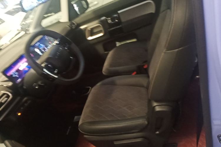 Used Baojun KiWi EV 2023 Smart Luxury Edition Lithium Iron Phosphate Left Front Seat