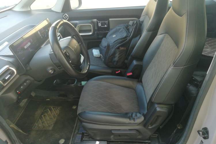 Used Baojun KiWi EV 2023 DJI Edition Lithium Iron Phosphate Left Front Seat