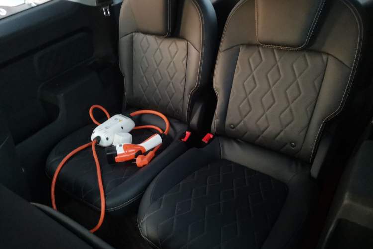 Used Baojun KiWi EV 2023 DJI Edition Lithium Iron Phosphate Left Rear Seat