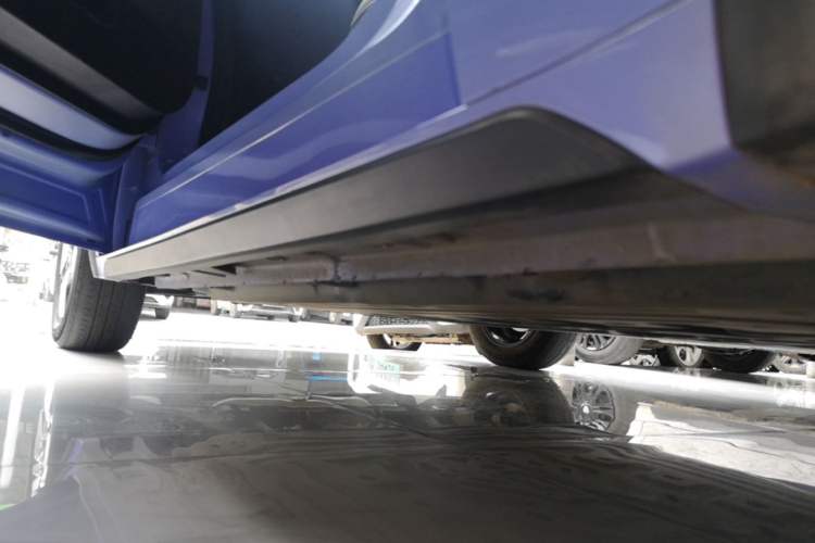 Used Baojun KiWi EV 2023 DJI Edition Lithium Iron Phosphate Left Side Sill