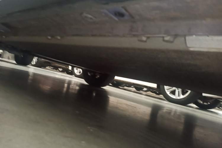 Used Baojun KiWi EV 2023 Smart Luxury Edition Lithium Iron Phosphate Left Side Sill