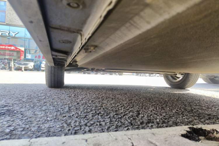 Used Baojun KiWi EV 2023 DJI Edition Lithium Iron Phosphate Left Side Sill