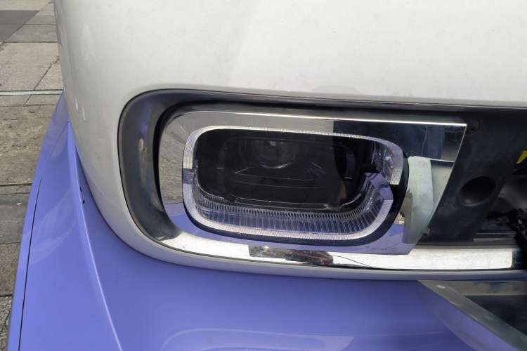 Used Baojun KiWi EV 2023 Smart Luxury Edition Ternary Lithium Right Front Headlight
