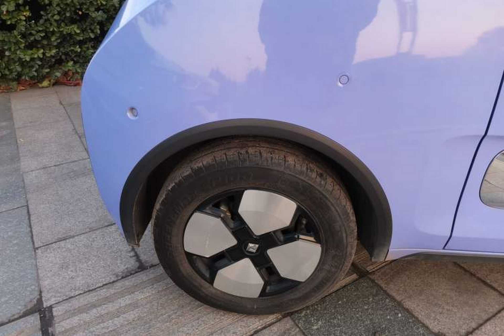 Used Baojun KiWi EV 2023 DJI Edition Lithium Iron Phosphate Right Rear Wheel Hub