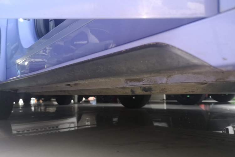 Used Baojun KiWi EV 2023 DJI Edition Lithium Iron Phosphate Right Side Sill