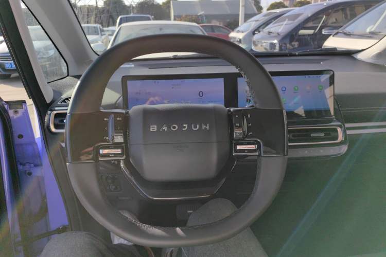 Used Baojun KiWi EV 2023 DJI Edition Lithium Iron Phosphate Steering Wheel