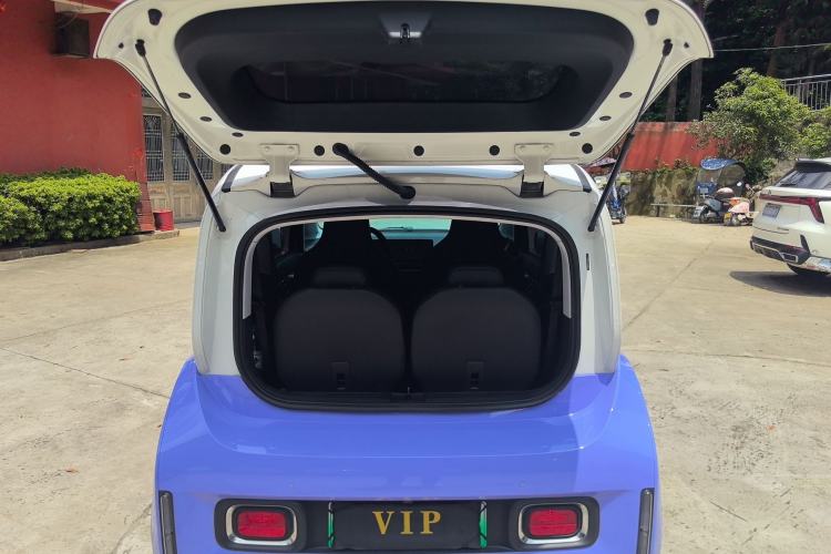 Used Baojun KiWi EV 2023 DJI Edition Lithium Iron Phosphate Trunk