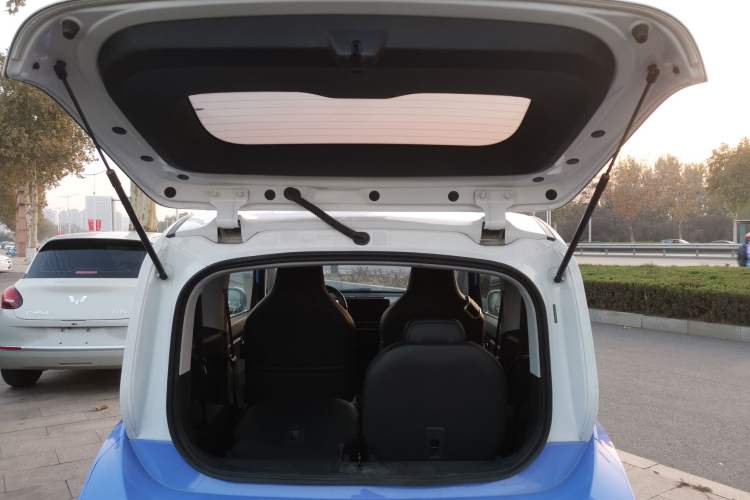 Used Baojun KiWi EV 2023 DJI Edition Lithium Iron Phosphate Trunk