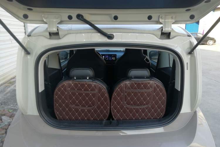 Used Baojun KiWi EV 2023 DJI Edition Lithium Iron Phosphate Trunk