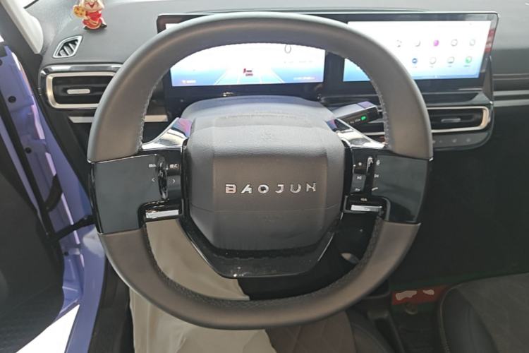Used Baojun KiWi EV 2023 Smart Luxury Edition Lithium Iron Phosphate Steering Wheel