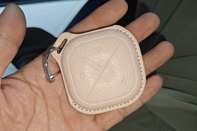 Used Baojun KiWi EV 2023 Smart Luxury Edition Lithium Iron Phosphate Vehicle Key